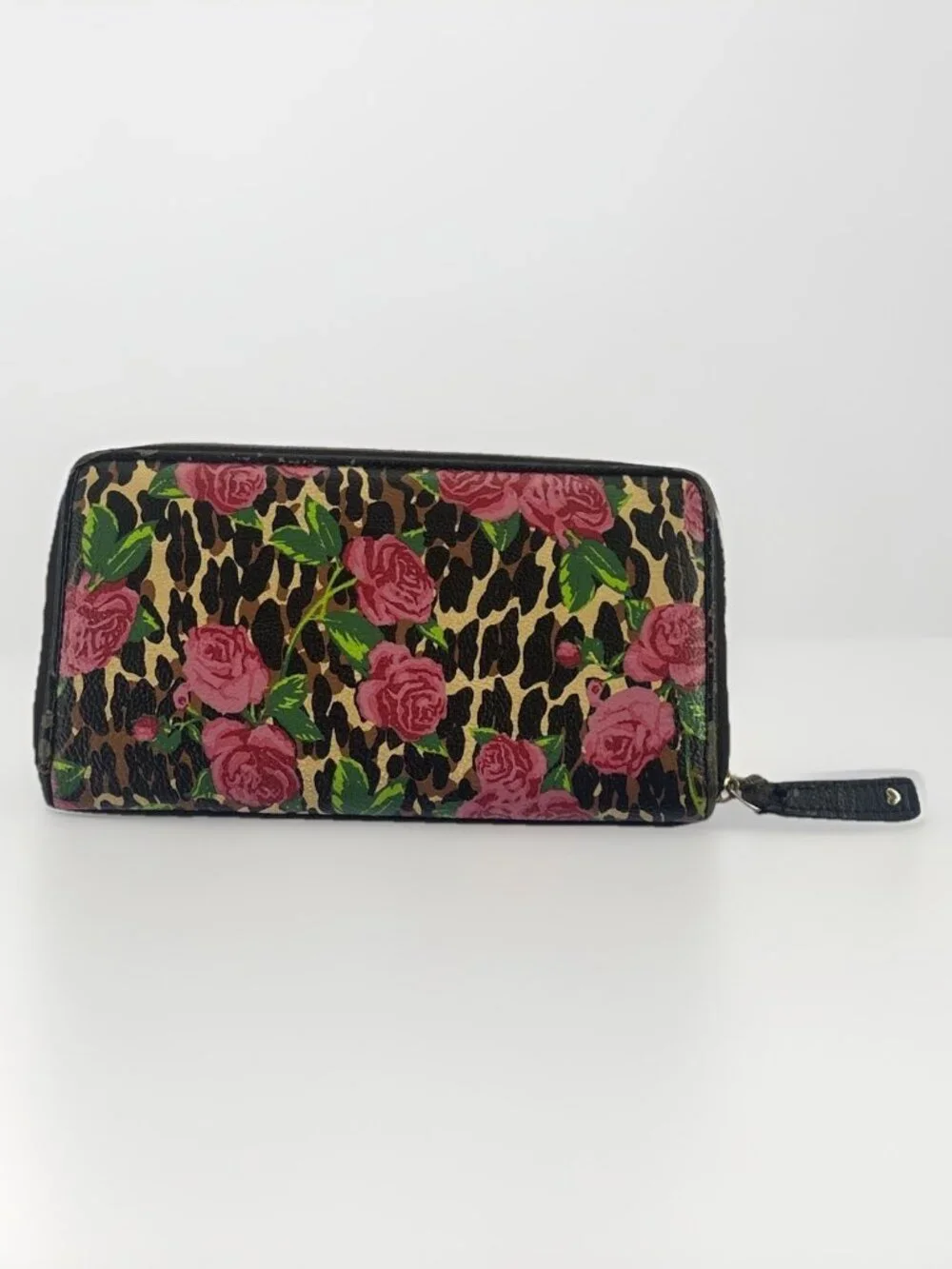 Betsy Johnson Full Zip Wallet Clutch Wristlet Black Leather Gold Roses Cheetah